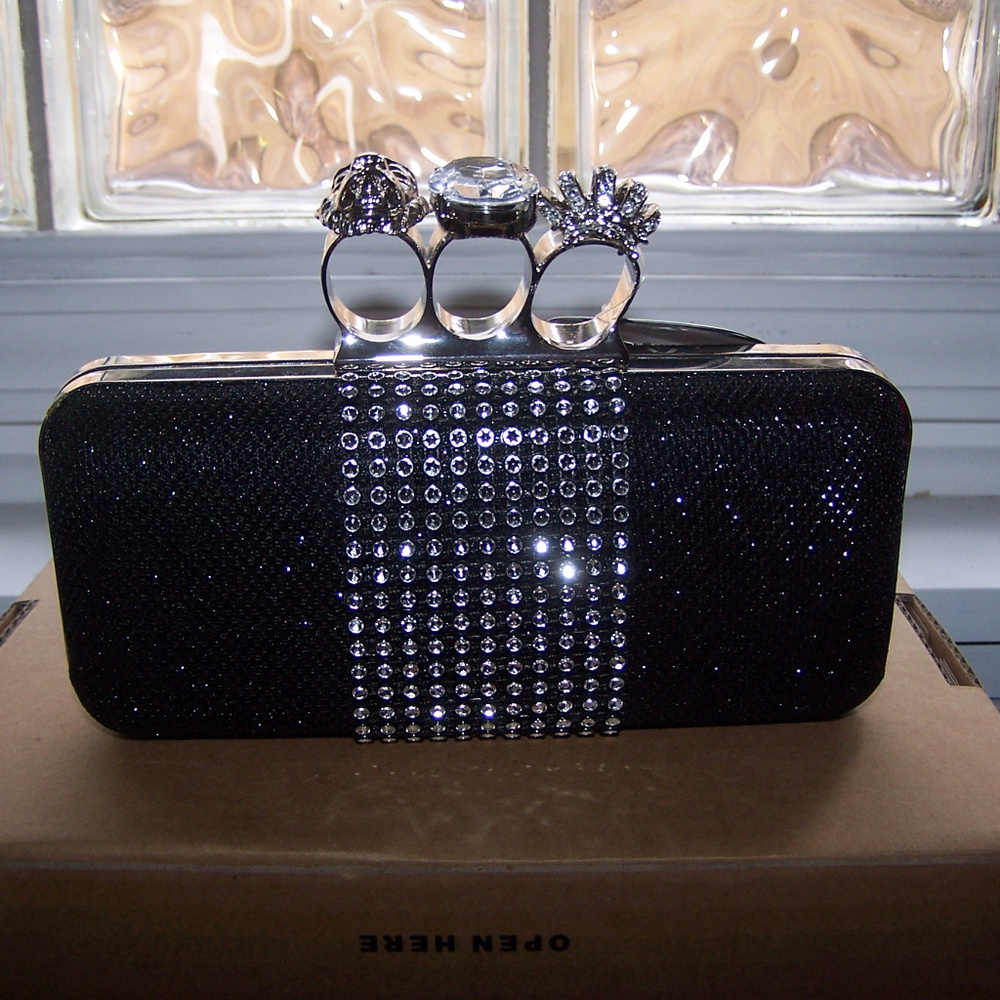 FIONI NIGHT PURSE CLUTCH NEW BLACK W/ RHINESTONES
